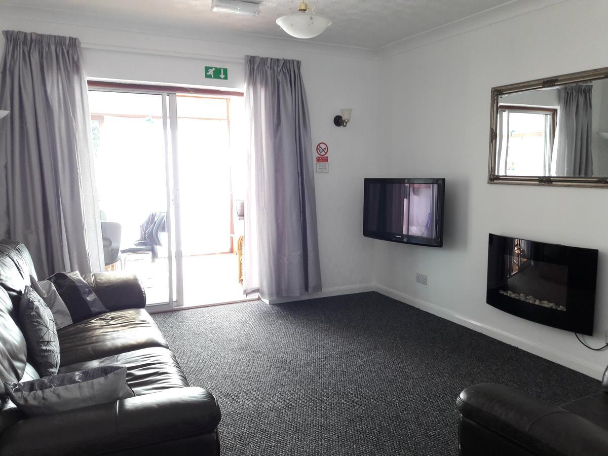 Springfield Holiday Apartments Skegness Exterior photo