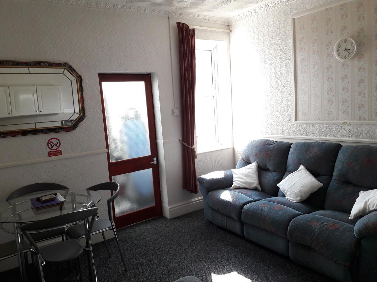 Springfield Holiday Apartments Skegness Exterior photo